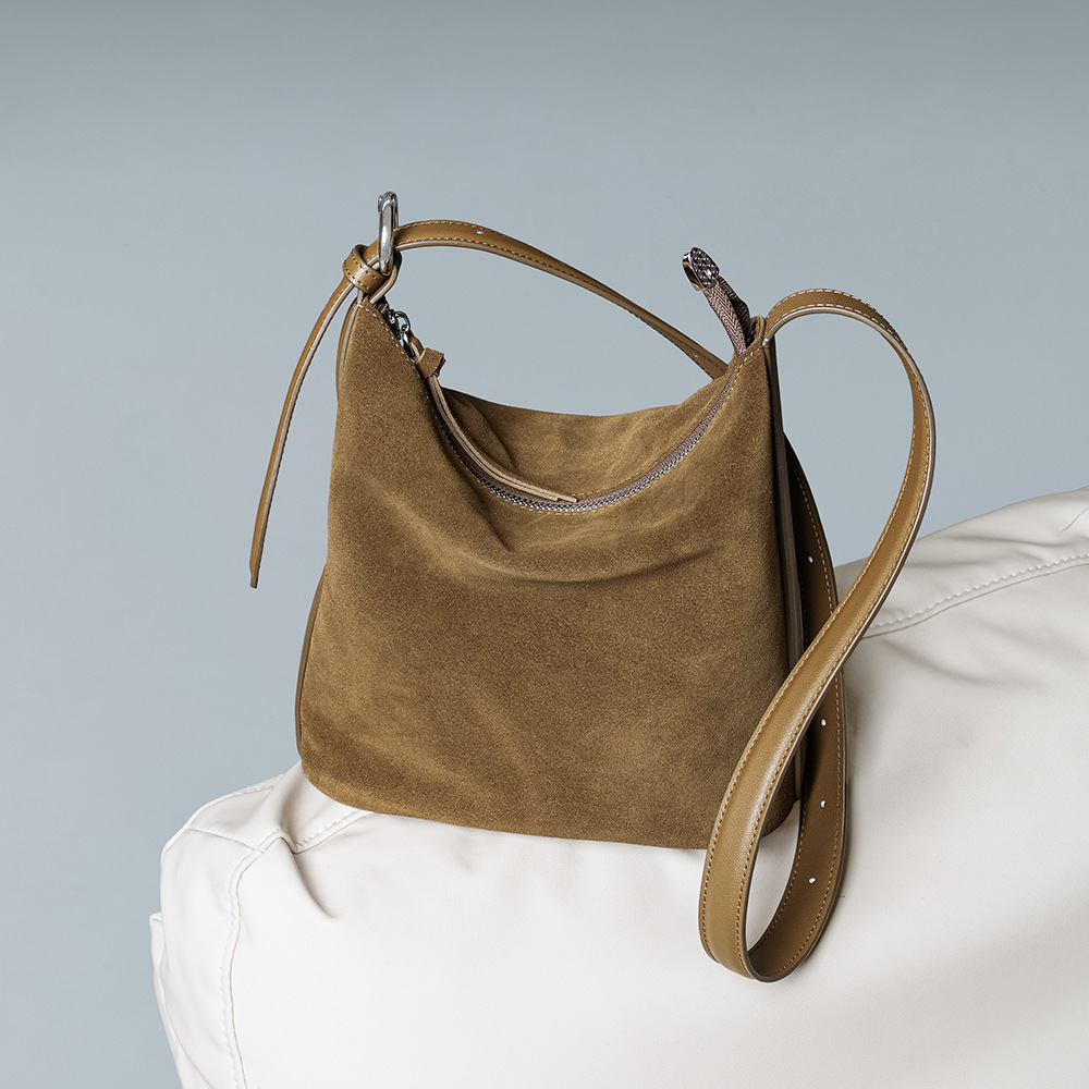 Interior Design Vintage Style - Tas Bucket Wanita Kulit Suede Tas